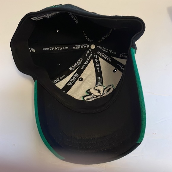Notre Dame fighting Irish black and green Shamrock baseball hat cap Zephyr Zhat - Picture 8 of 9